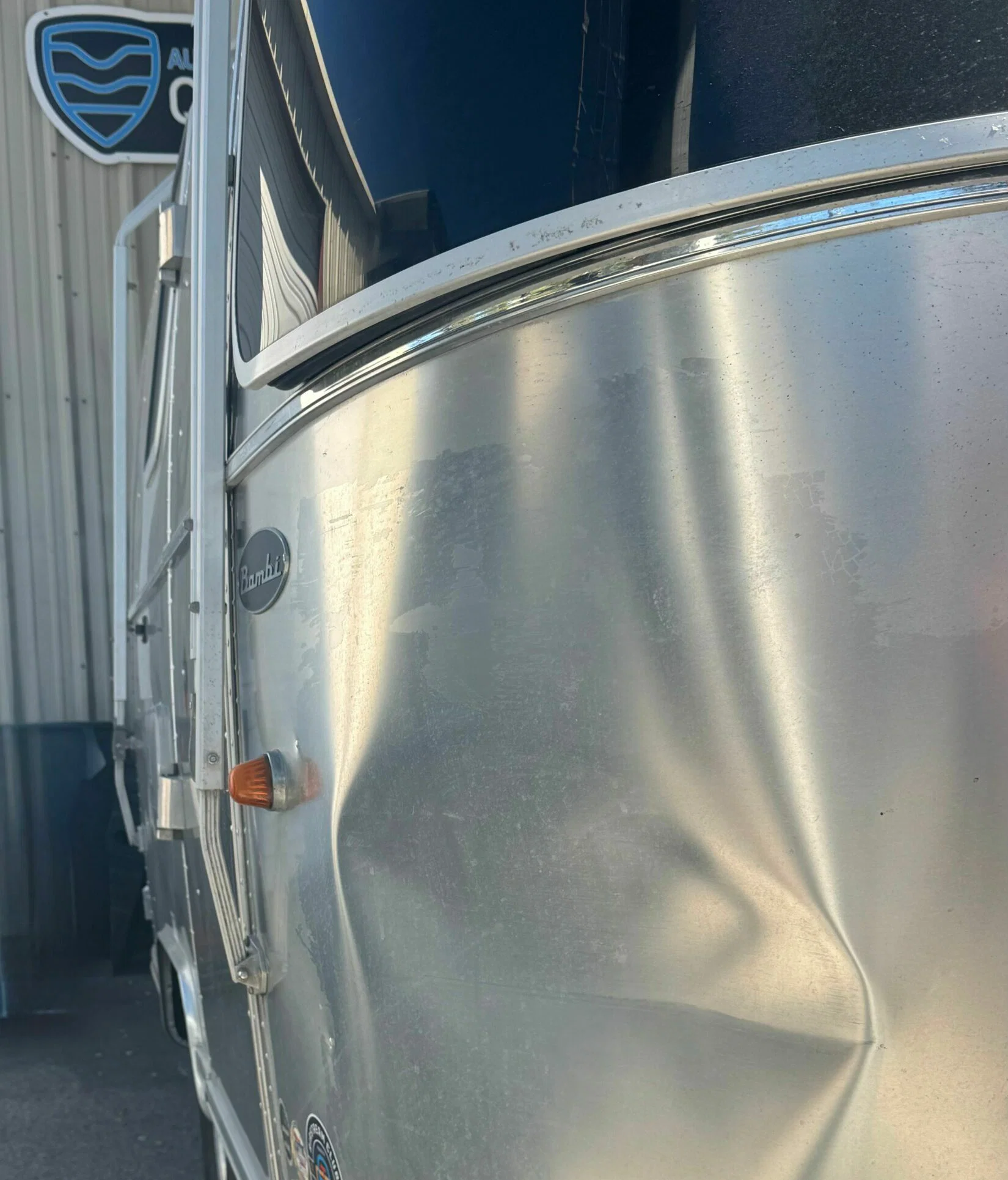 20251011_185211993_iOS